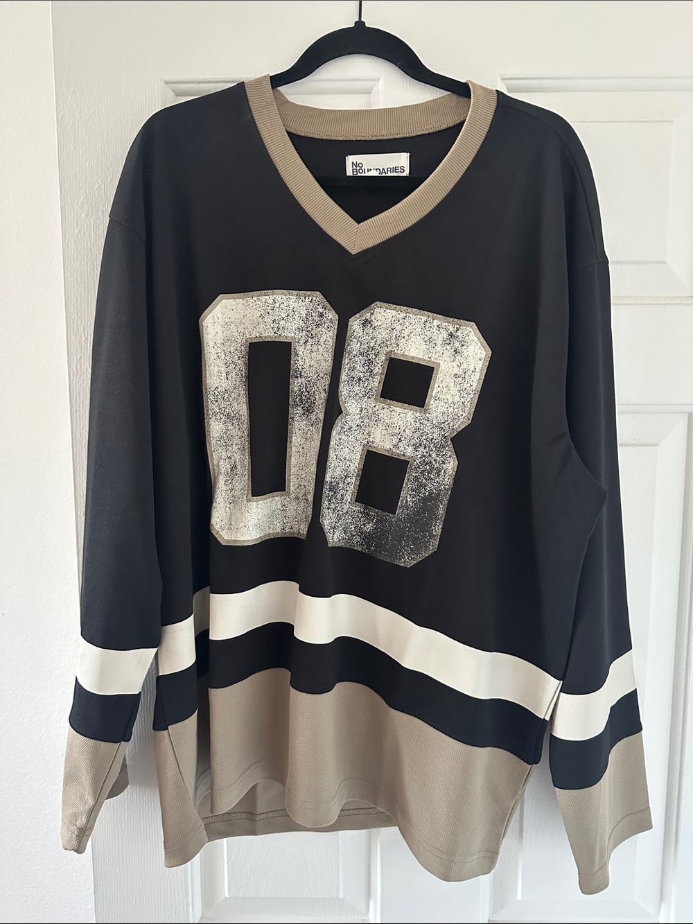 No Boundaries Men's Black & Beige '08' Hockey-Style Sweater